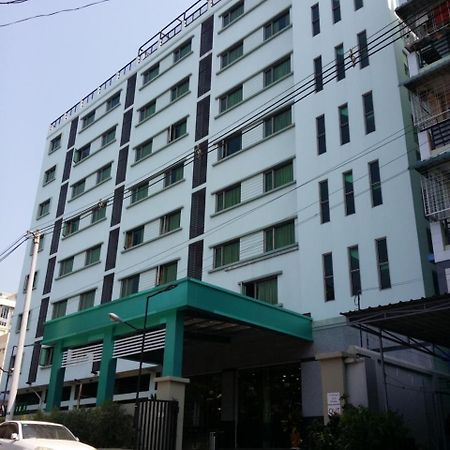 Silver Green Hotel Γιανγκόν Εξωτερικό φωτογραφία