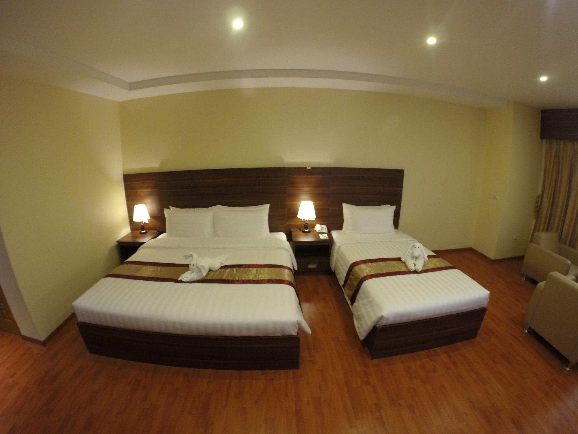 Silver Green Hotel Γιανγκόν Εξωτερικό φωτογραφία