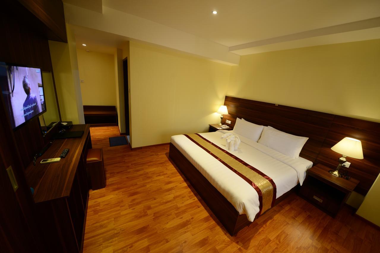 Silver Green Hotel Γιανγκόν Εξωτερικό φωτογραφία