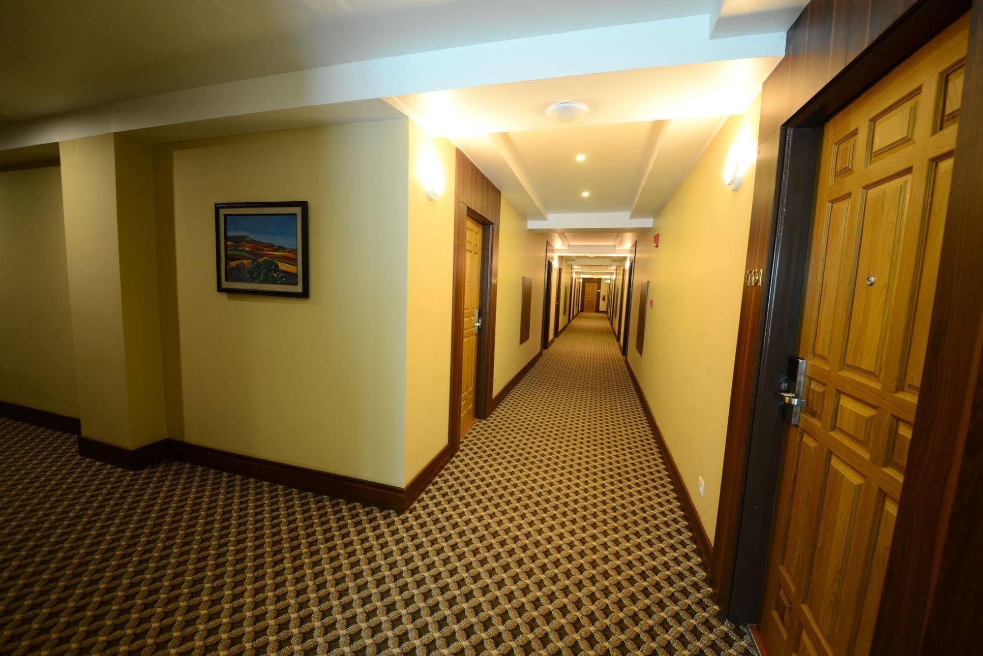 Silver Green Hotel Γιανγκόν Εξωτερικό φωτογραφία