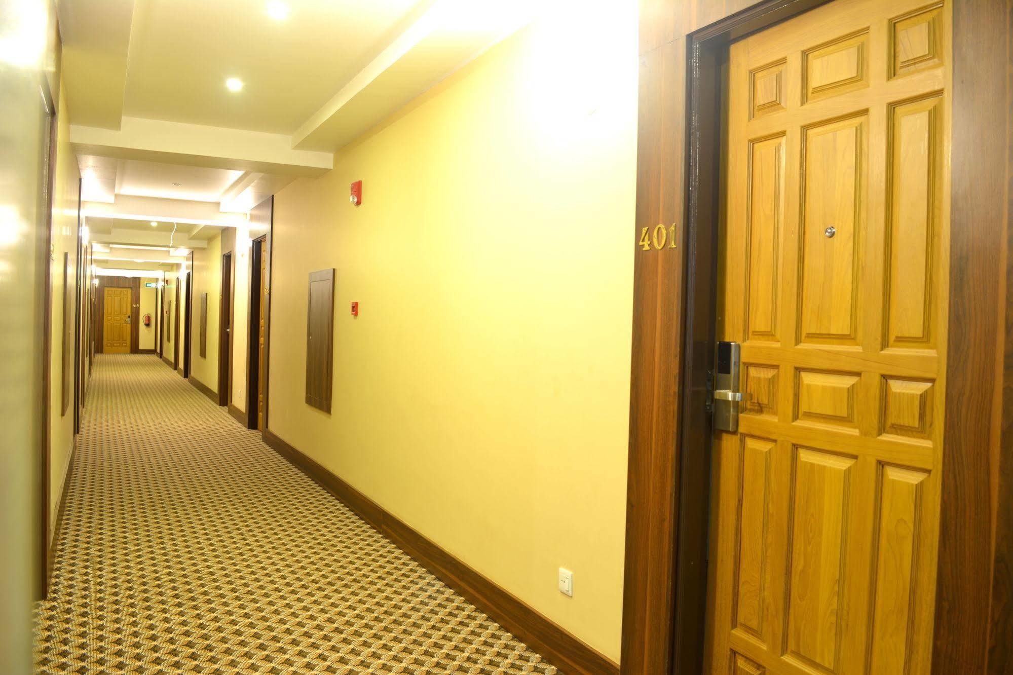 Silver Green Hotel Γιανγκόν Εξωτερικό φωτογραφία